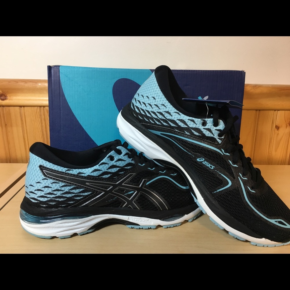 ASICS Women’s Gel Cumulus 19 Running Shoes Blue